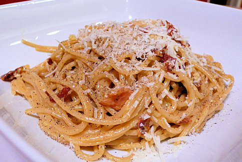 Low-fat pasta carbonara recipe