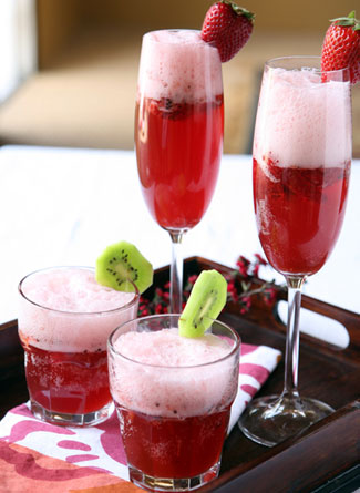 Recipes for champagne punch